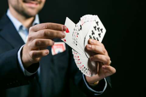Magicien Close-Up